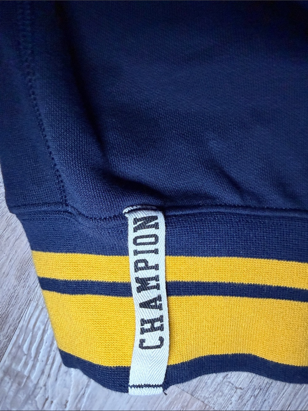Champion Men’s Physical Ed. Limited Edition Mockneck - Picture 8 of 10